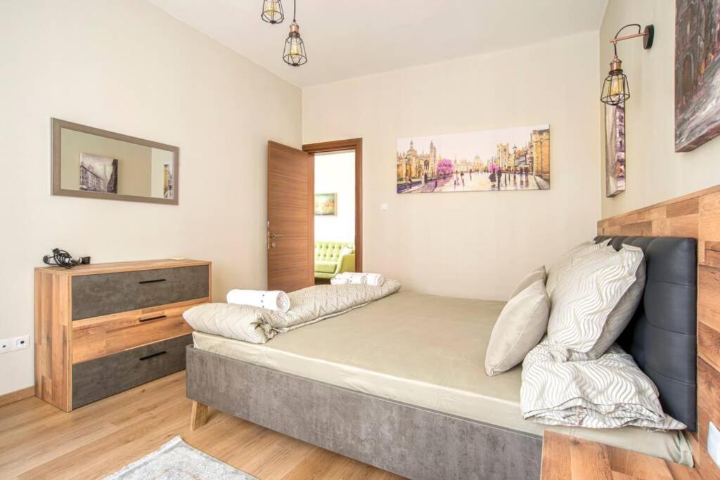 Elegant & Stylish 2 Bedroom Top Central Apartment โซเฟีย ภายนอก รูปภาพ